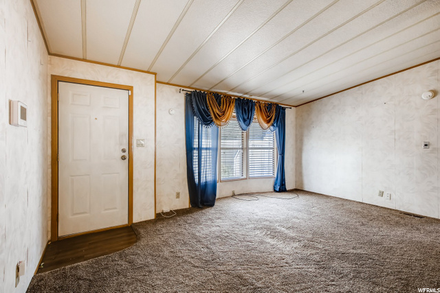 211 E Detroiter Cir, Murray, UT 84107 — photo 5