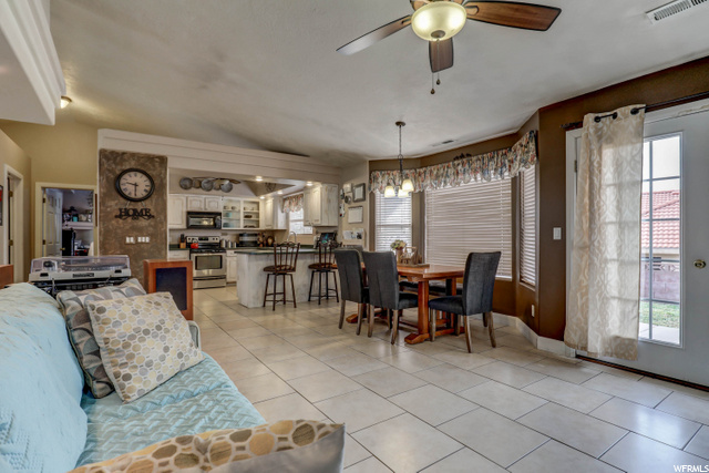 2166 E 10 S, St. George, UT 84790 — photo 9