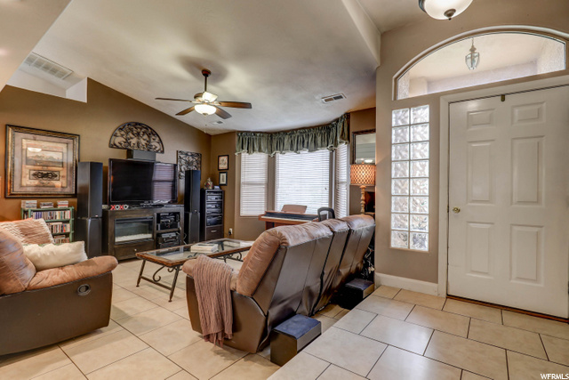 2166 E 10 S, St. George, UT 84790 — photo 5