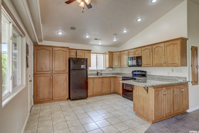 124 Overlook Ln, Hurricane, UT 84737 — photo 12