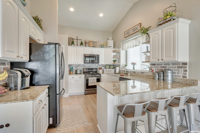 3247 N Redtail Way E, Layton, UT 84040 — photo 8