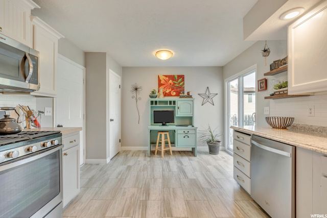 4292 W 5550 S, Roy, UT 84067 — photo 8
