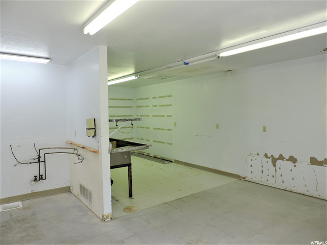 210 E 500 N, Hinckley, UT 84635 — photo 10