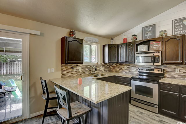 5114 S 2975 W, Roy, UT 84067 — photo 4