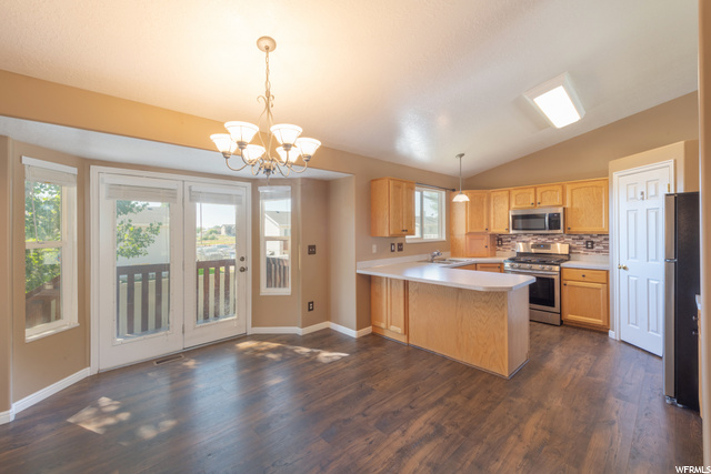 5465 S 4250 W, Roy, UT 84067 — photo 12