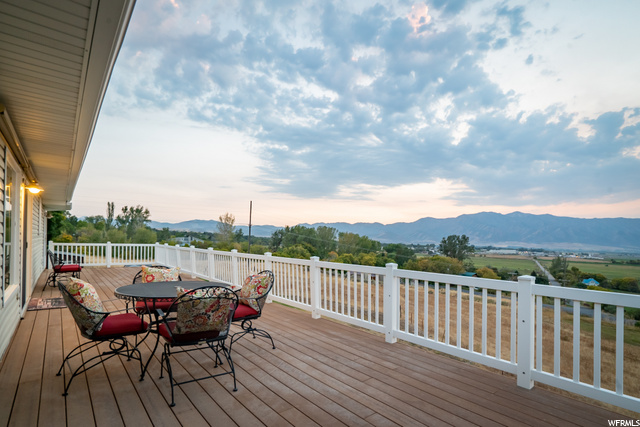 670 E 380 N, Hyrum, UT 84319 — photo 4