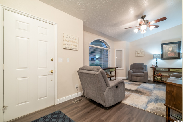 670 E 380 N, Hyrum, UT 84319 — photo 8