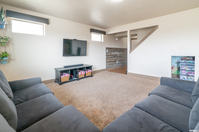 366 S 1250 E, Hyrum, UT 84319 — photo 10