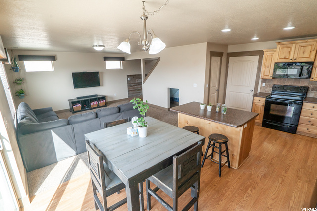 366 S 1250 E, Hyrum, UT 84319 — photo 11