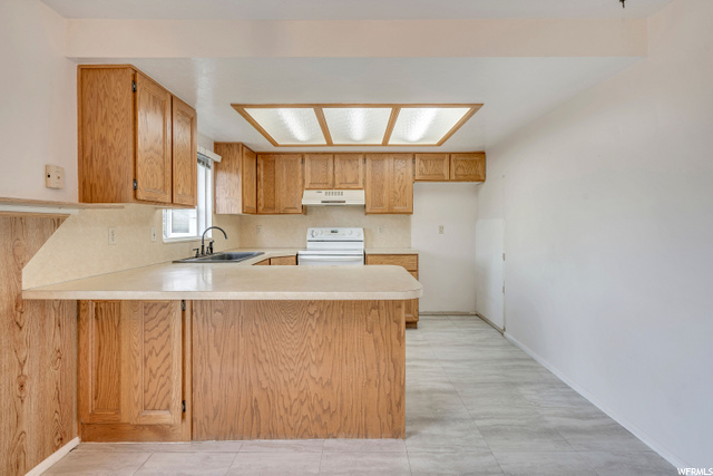 4795 S 3600 W, Roy, UT 84067 — photo 8
