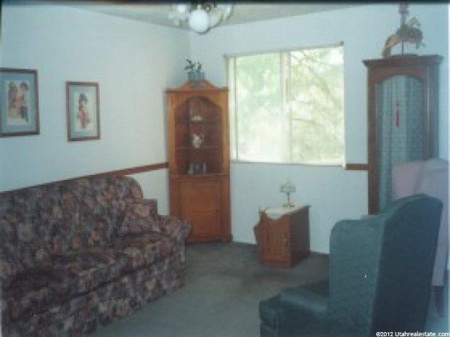310 Willow Dr, Logan, UT 84321 — photo 4