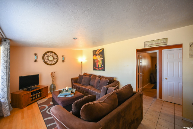 572 E 900 N, Ogden, UT 84404 — photo 4