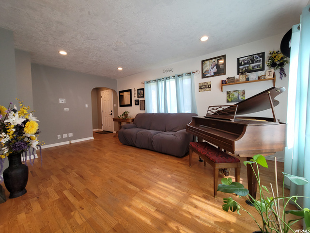 218 S 400 E, Kaysville, UT 84037 — photo 6