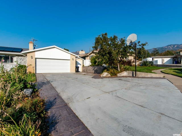 963 E Deborah Cir, Bountiful, UT 84010 — photo 4