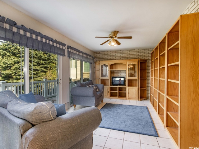 963 E Deborah Cir, Bountiful, UT 84010 — photo 6