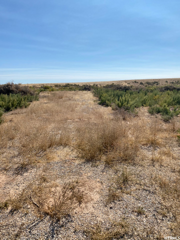 4058 E 5000 S, Vernal, UT 84078 — photo 5