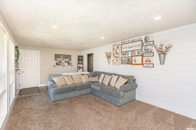 5224 S 3100 W, Roy, UT 84067 — photo 4