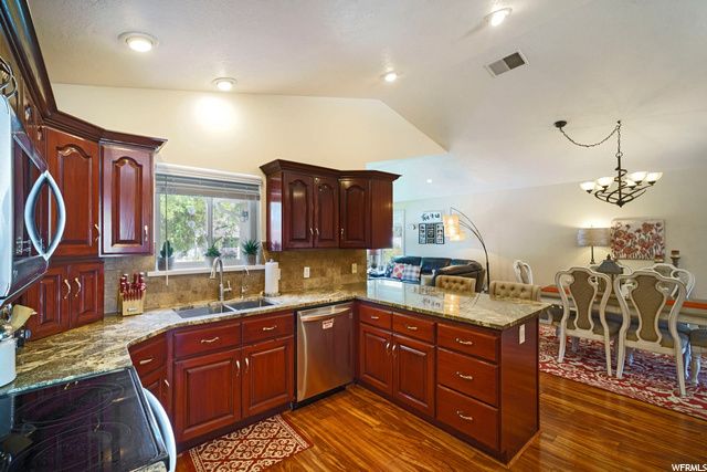 18 W 850 S, Centerville, UT 84014 — photo 2