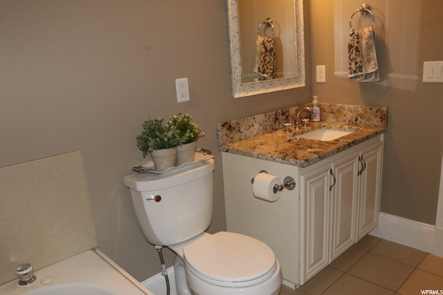 420 E Center St, Centerville, UT 84014 — photo 11