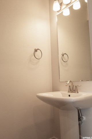 417 S 1580 E, Hyrum, UT 84319 — photo 6