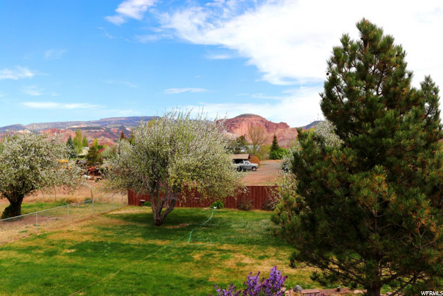 125 E Main St, Torrey, UT 84775 — photo 8