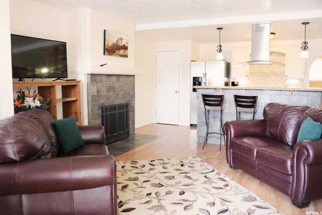 125 E Main St, Torrey, UT 84775 — photo 11