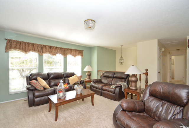 1379 E Carrie Dr, Fruit Heights, UT 84037 — photo 2