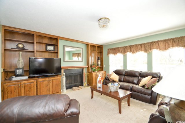 1379 E Carrie Dr, Fruit Heights, UT 84037 — photo 3