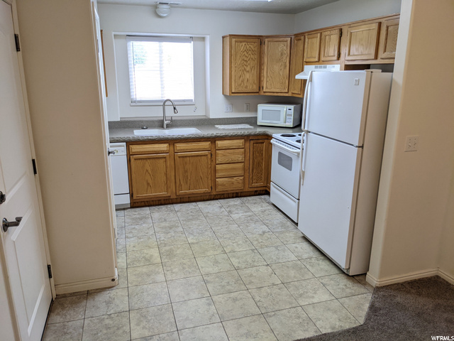 2041 N 1720 W, Clinton, UT 84015 — photo 12