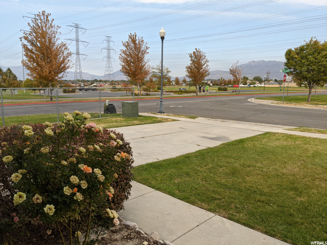 2041 N 1720 W, Clinton, UT 84015 — photo 4