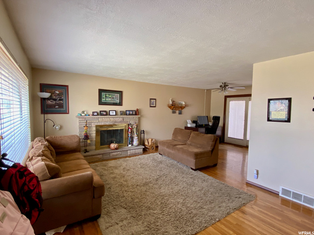776 N 950 E, Bountiful, UT 84010 — photo 4