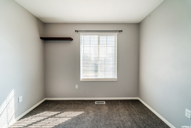 5531 S 3275 W, Roy, UT 84067 — photo 9