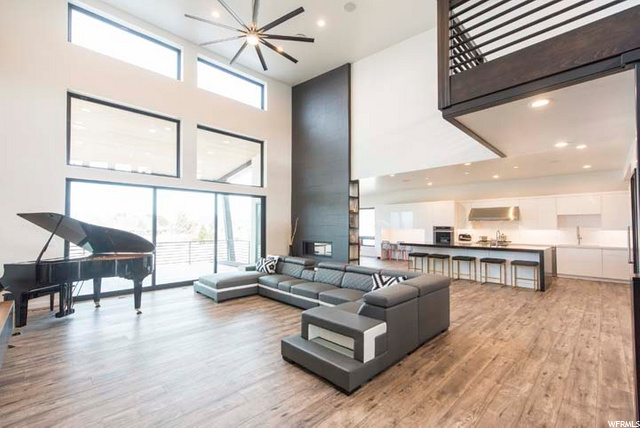 457 E Bowden St, Sandy, UT 84070 — photo 10
