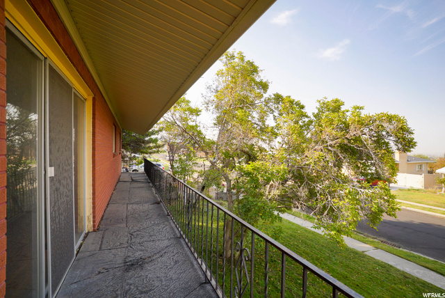 718 E 900 N, Bountiful, UT 84010 — photo 4