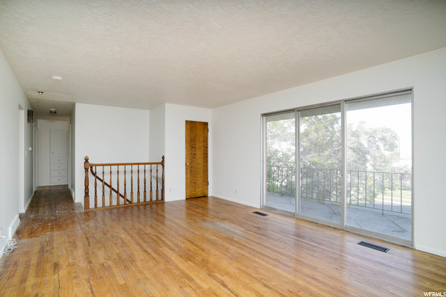 718 E 900 N, Bountiful, UT 84010 — photo 8
