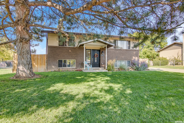 2822 W 1700 N, Clinton, UT 84015 — photo 2