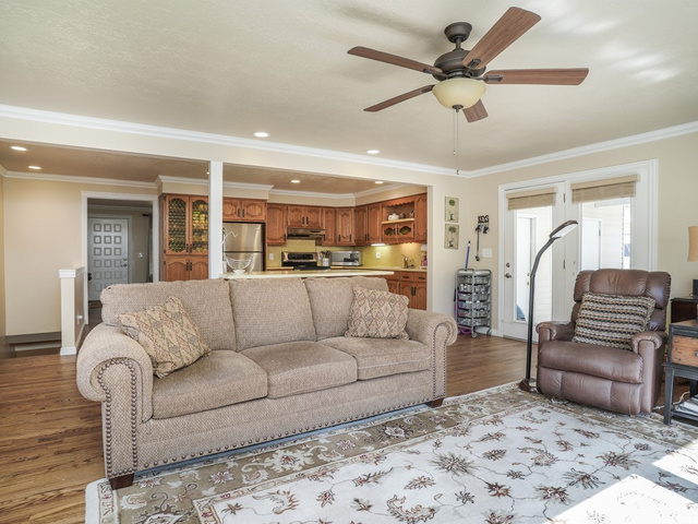 463 W 2975 S, Bountiful, UT 84010 — photo 5