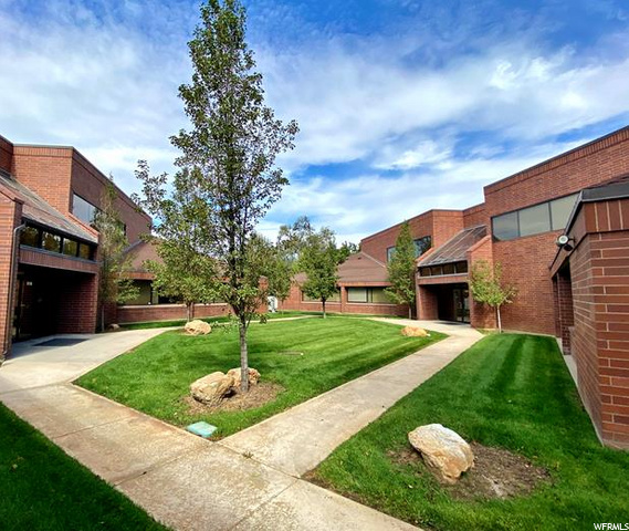 9710 S 700 E, Sandy, UT 84070 — photo 2