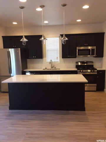 1482 E Primrose Ln, Layton, UT 84040 — photo 2