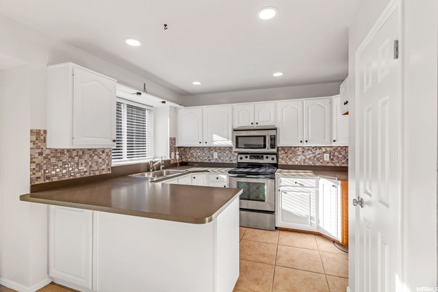 1553 S 400 E, Kaysville, UT 84037 — photo 12