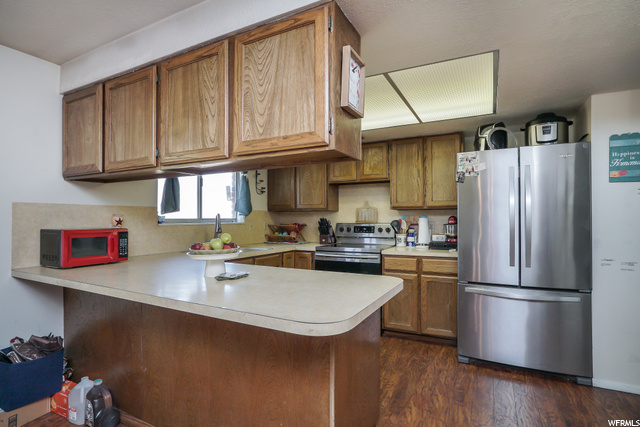 1453 S Valhalla Dr E, Clearfield, UT 84015 — photo 8