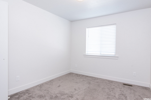 335 S 1580 E, Hyrum, UT 84319 — photo 12