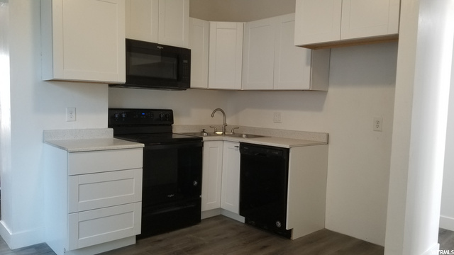 247 S 300 E, Price, UT 84501 — photo 7