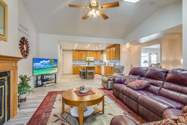 72 N 550 E, Orem, UT 84097 — photo 8