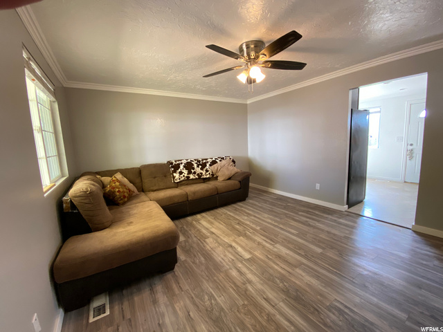 445 Canfield Dr, Ogden, UT 84404 — photo 4