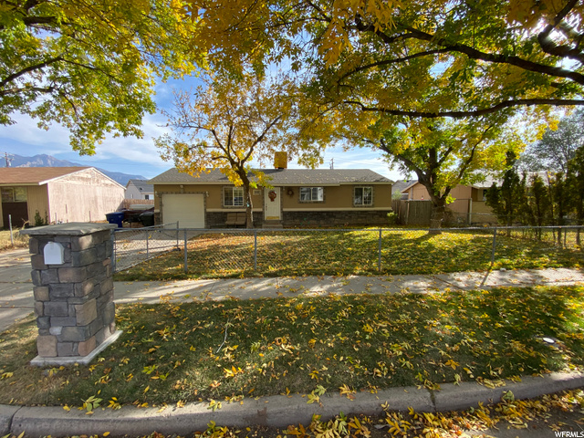445 Canfield Dr, Ogden, UT 84404 — photo 2