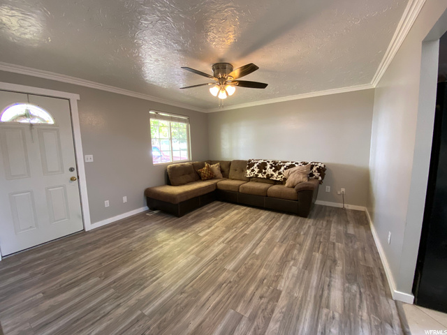 445 Canfield Dr, Ogden, UT 84404 — photo 3