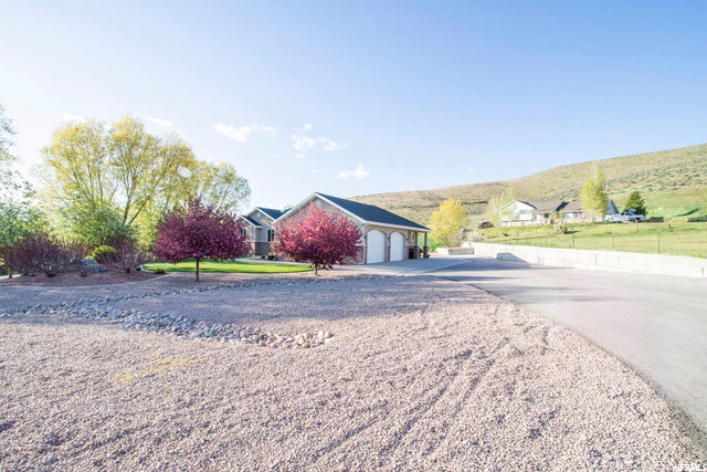 235 E 100 N, Wallsburg, UT 84082 — photo 4