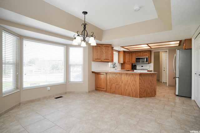 2791 S Bluff Rd, Syracuse, UT 84075 — photo 8