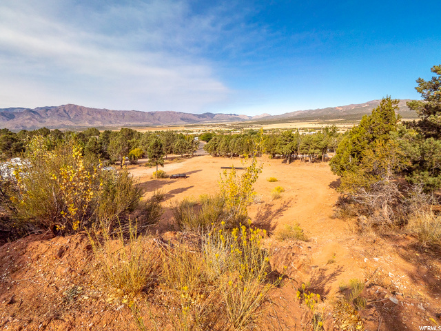 4012 E 200 S, New Harmony, UT 84757 — photo 8